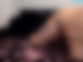 Sapphire Storm's Live Sex Cam Show