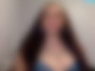 Sapphire Storm's Live Sex Cam Show