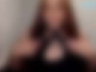 Sapphire Storm's Live Sex Cam Show