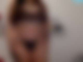 Sapphire Storm's Live Sex Cam Show