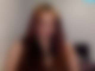 Live cam show with Sapphire Storm - Foot Fetish Curvy on Gym Cam Girls