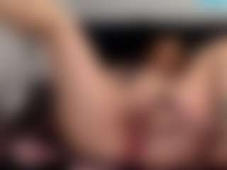 Sapphire Storm's Live Sex Cam Show