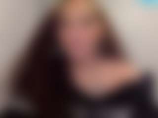 Sapphire Storm's Live Sex Cam Show