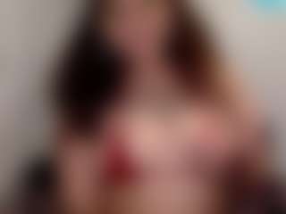 Sapphire Storm's Live Sex Cam Show