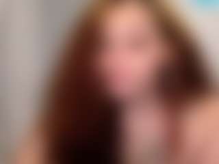 Live cam show with Sapphire Storm - BBW Shaved Pussy on Camsoda