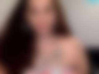 Sapphire Storm's Live Sex Cam Show