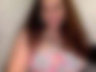 Sapphire Storm's Live Sex Cam Show