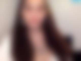 Sapphire Storm's Live Sex Cam Show