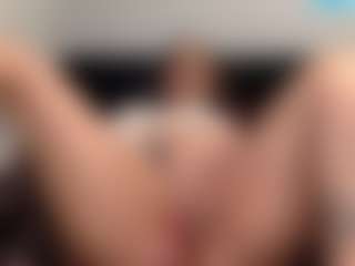 Sapphire Storm's Live Sex Cam Show
