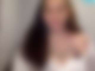 Sapphire Storm's Live Sex Cam Show