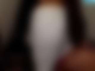 Sapphire Storm's Live Sex Cam Show