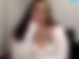 Sapphire Storm's Live Sex Cam Show