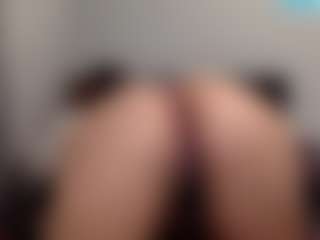 Sapphire Storm's Live Sex Cam Show