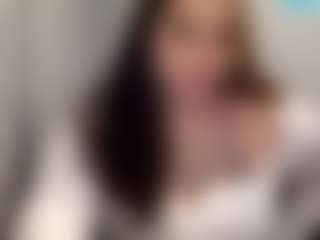 Sapphire Storm's Live Sex Cam Show