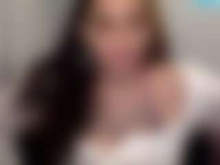 Sapphire Storm's Live Sex Cam Show