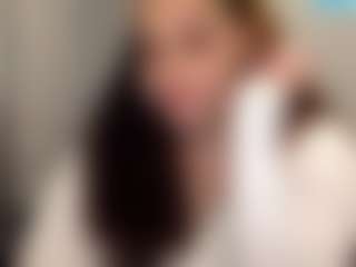 Live cam show with Sapphire Storm - Anal Latina on nudelive.tv