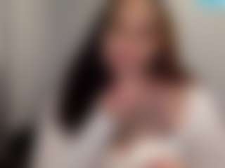 Sapphire Storm's Live Sex Cam Show