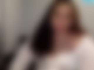 Sapphire Storm's Live Sex Cam Show