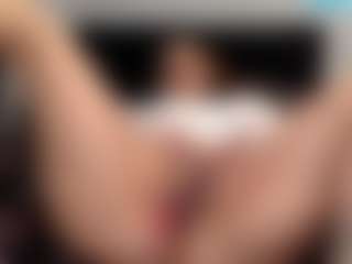 Sapphire Storm's Live Sex Cam Show