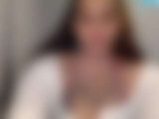 Sapphire Storm's Live Sex Cam Show