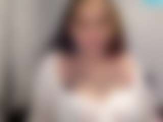 Sapphire Storm's Live Sex Cam Show