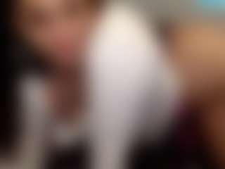 Sapphire Storm's Live Sex Cam Show