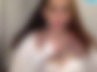 Sapphire Storm's Live Sex Cam Show