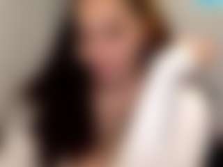 Sapphire Storm's Live Sex Cam Show