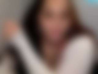 Sapphire Storm's Live Sex Cam Show