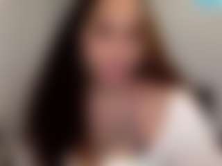 Sapphire Storm's Live Sex Cam Show