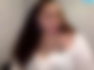 Sapphire Storm's Live Sex Cam Show