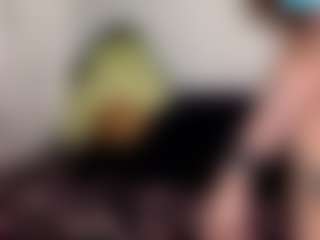Sapphire Storm's Live Sex Cam Show