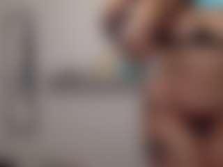 Sapphire Storm's Live Sex Cam Show