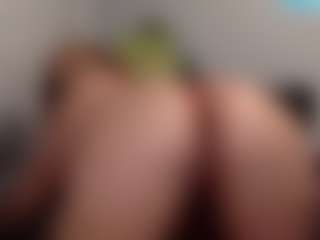 Sapphire Storm's Live Sex Cam Show