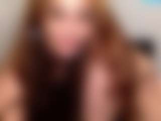 Live cam show with Sapphire Storm - Huge on Camsoda