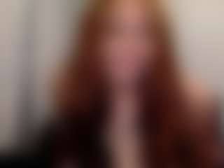 Sapphire Storm's Live Sex Cam Show