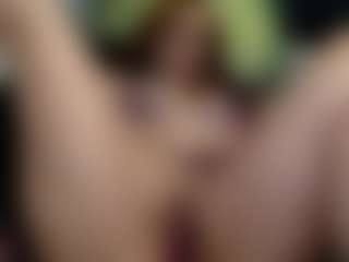 Sapphire Storm's Live Sex Cam Show