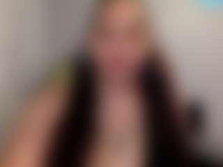 Sapphire Storm's Live Sex Cam Show