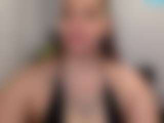 Sapphire Storm's Live Sex Cam Show