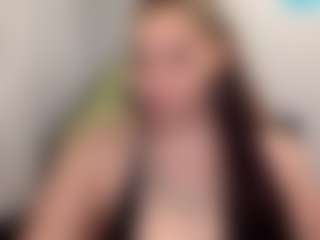 Sapphire Storm's Live Sex Cam Show