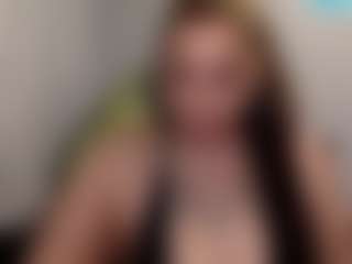 Sapphire Storm's Live Sex Cam Show