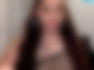 Live cam show with Sapphire Storm - Freak on Camsoda