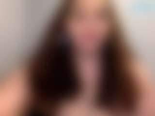 Sapphire Storm's Live Sex Cam Show