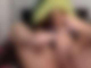 Sapphire Storm's Live Sex Cam Show
