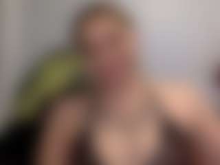Sapphire Storm's Live Sex Cam Show