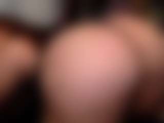 Sapphire Storm's Live Sex Cam Show
