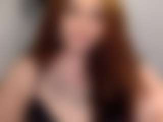 Sapphire Storm's Live Sex Cam Show