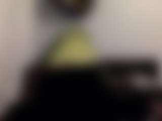 Sapphire Storm's Live Sex Cam Show