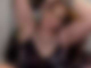 Sapphire Storm's Live Sex Cam Show