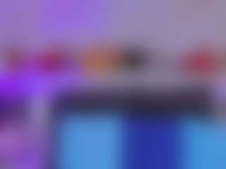 Live cam show with Alanna-Hank - Nipple Piercings on Hubzter Live